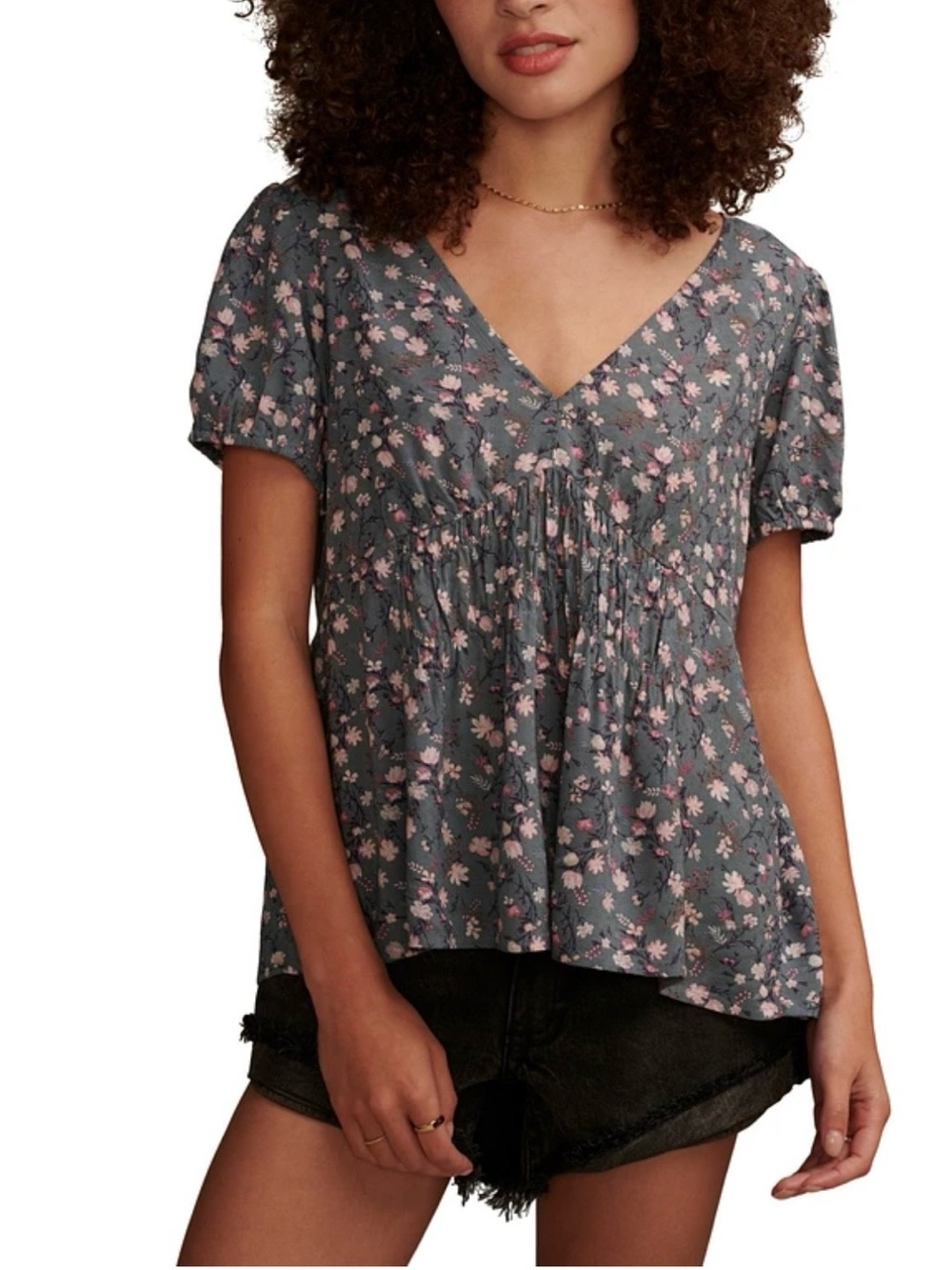 Lucky Brand Slate Floral Women’s V-Neck Smocked Blouse size Large